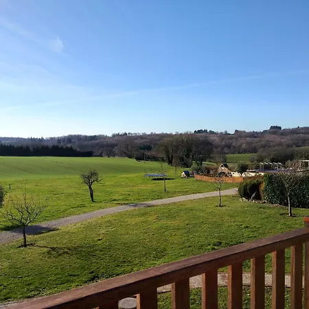 Vakantiehuis At Le Tilleul - Le Pommier *