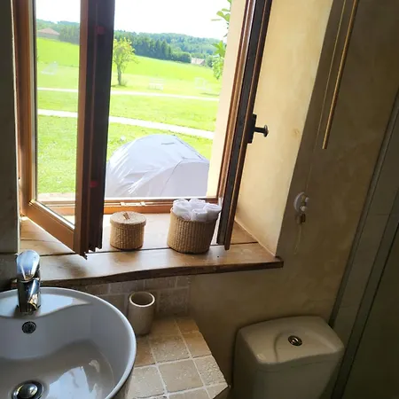 At Le Tilleul - Le Pommier Vakantiehuis *